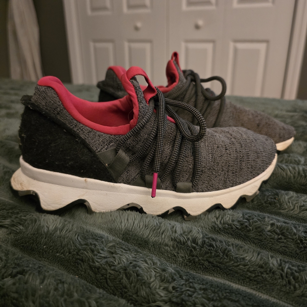 Sorel Gray and Pink Athletic Shoes